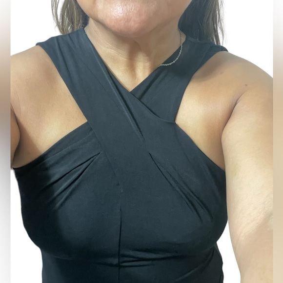 💜💚Michael Kors criss cross sleeveless dress. - Picture 14 of 14